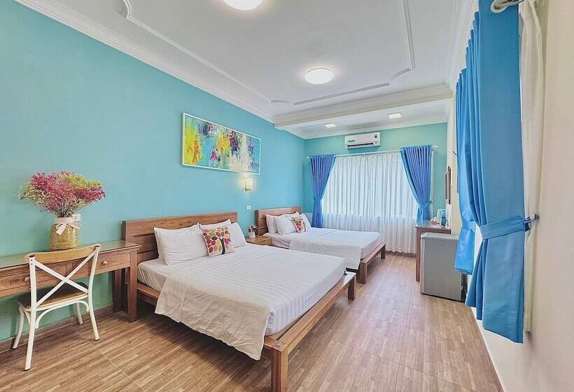 Cozy Hotel   140 Cong Quynh