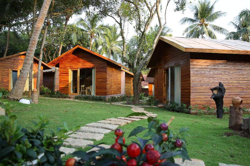 هتل Dendi Resort Phu Quoc