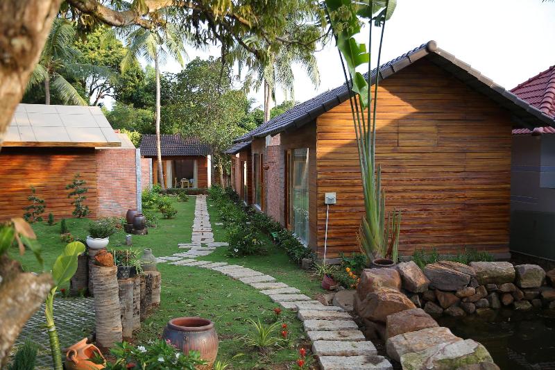 هتل Dendi Resort Phu Quoc