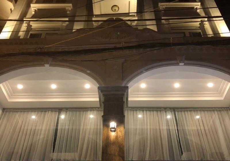 Doha 2 Hotel Saigon Airport