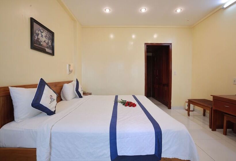 هتل Khách Sạn Hạnh Long