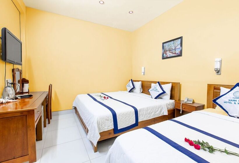 هتل Khách Sạn Hạnh Long