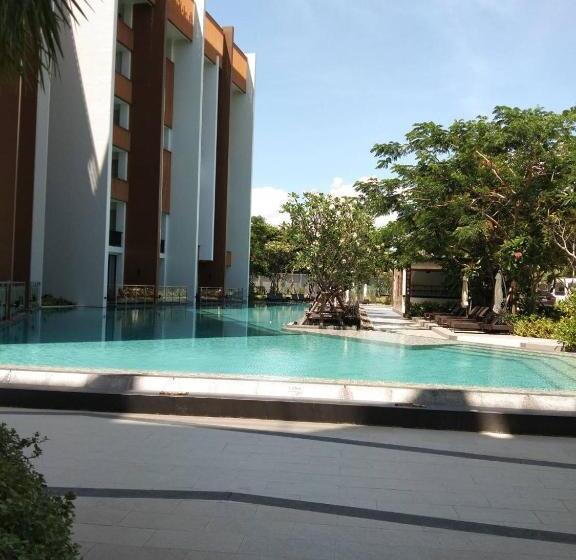 בית מלון כפרי Isanook Resort & Suites Hua Hin