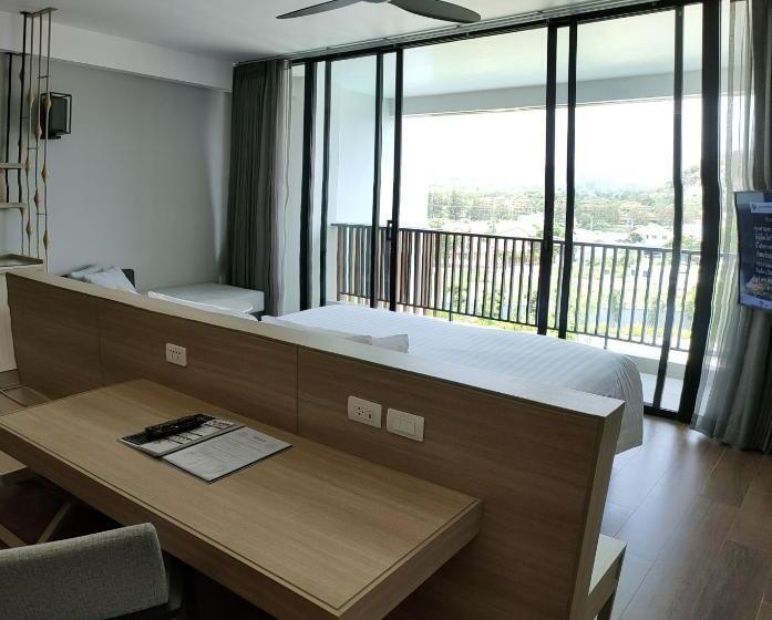 בית מלון כפרי Isanook Resort & Suites Hua Hin