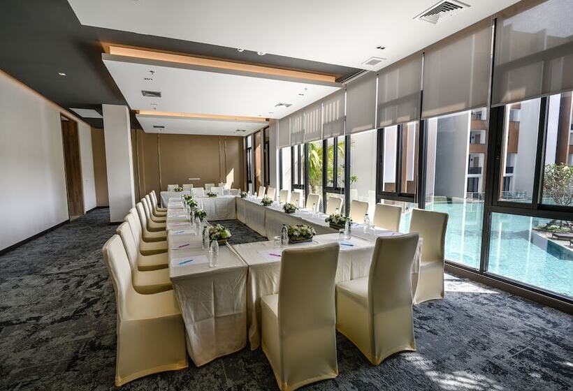 בית מלון כפרי Isanook Resort & Suites Hua Hin