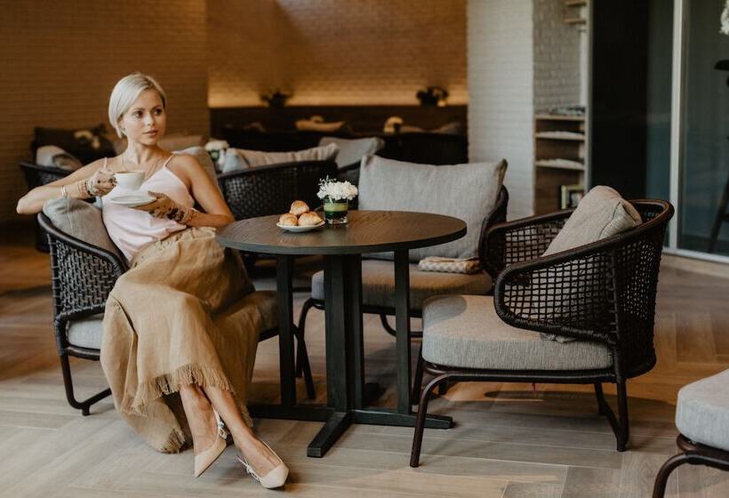 בית מלון כפרי Isanook Resort & Suites Hua Hin