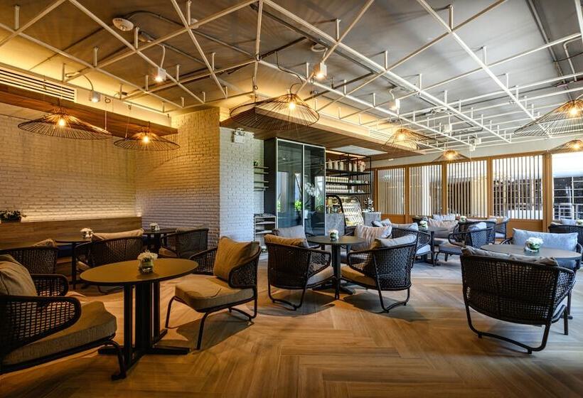 בית מלון כפרי Isanook Resort & Suites Hua Hin