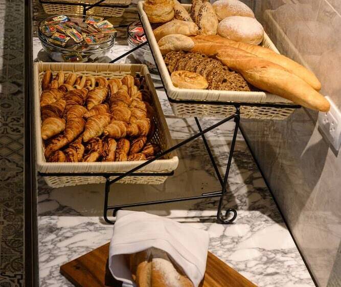 בית מלון כפרי Isanook Resort & Suites Hua Hin