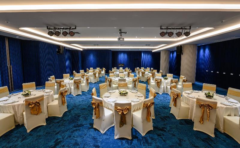 בית מלון כפרי Isanook Resort & Suites Hua Hin