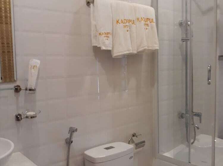 هتل Kadupul