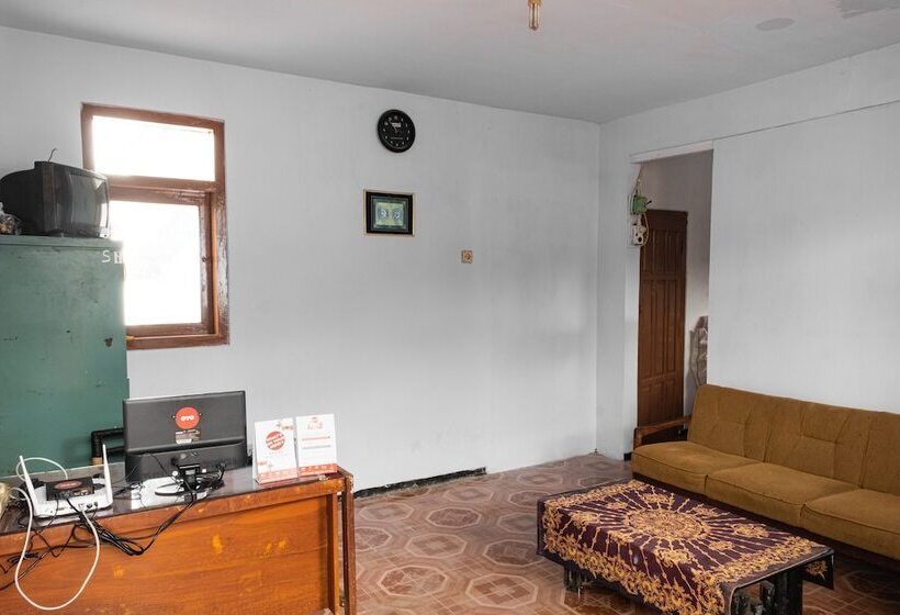 ホテル Oyo 1719 Penginapan Rizky