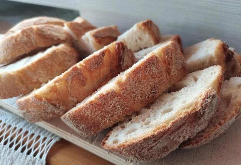 בית מלון כפרי Regia