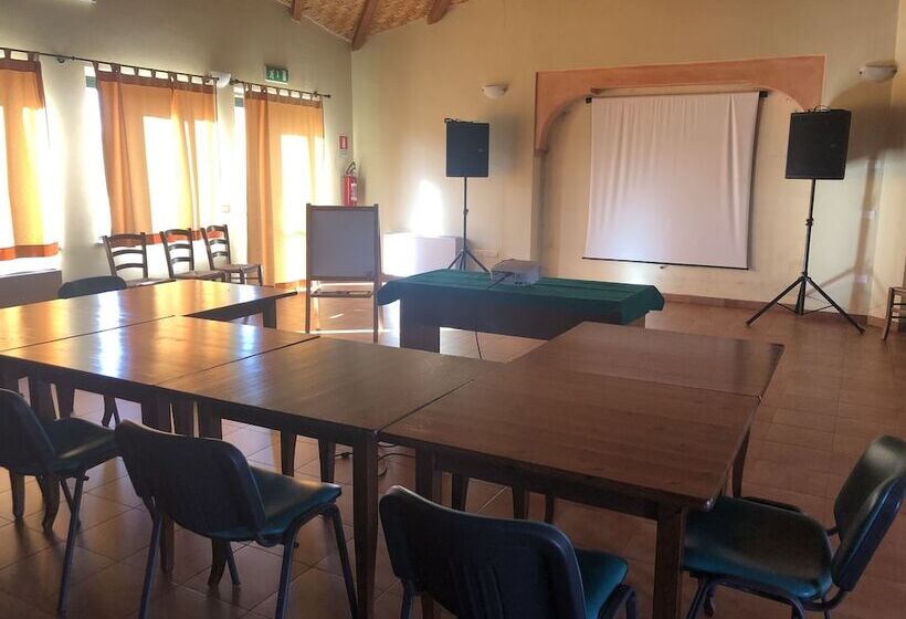 בית מלון כפרי Regia