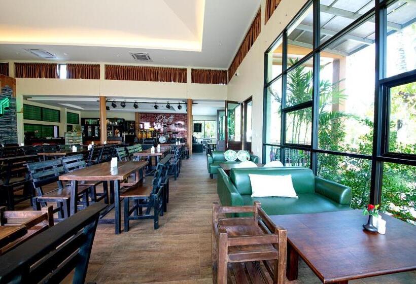 ホテル Rnana Grand