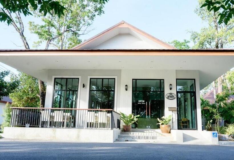 ホテル Rnana Grand