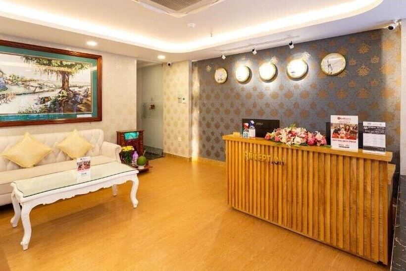 هتل Spring Airport