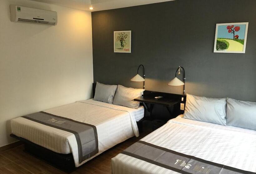 هتل The Hill Resort