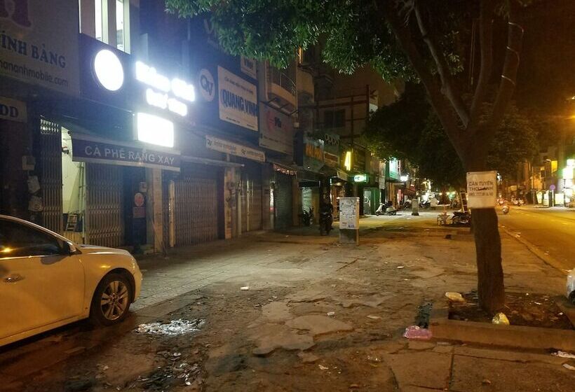 Natural House Hostel