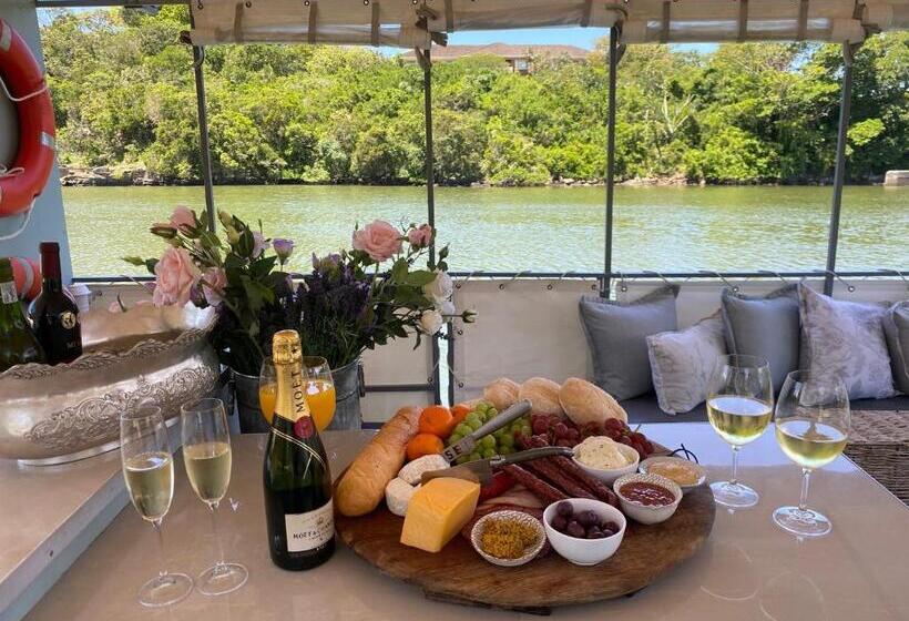 پانسیون 182 Old Transkei Road