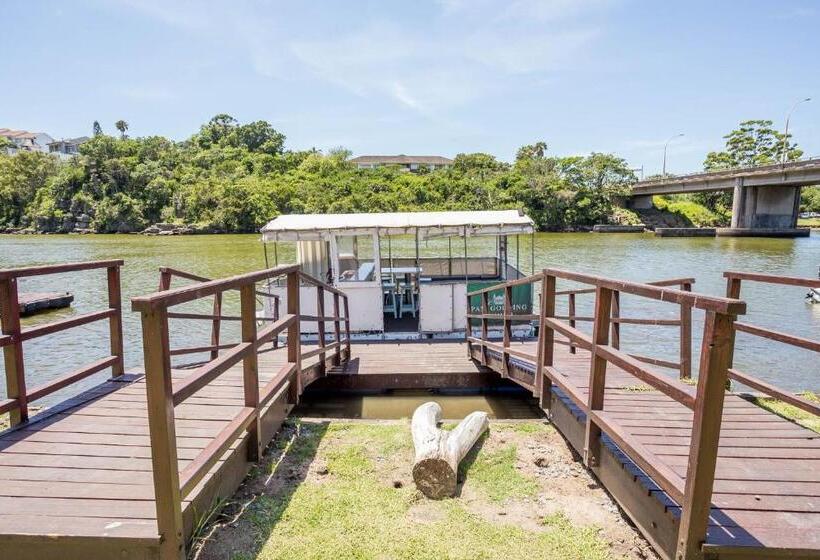 Пансион 182 Old Transkei Road