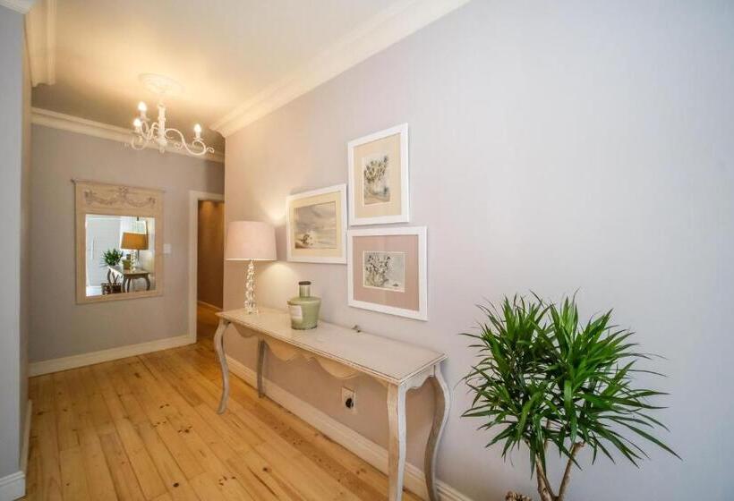 Пансион 182 Old Transkei Road