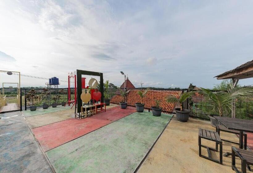 Пансион Reddoorz Resort Syariah @ Jaya Tirta Abadi