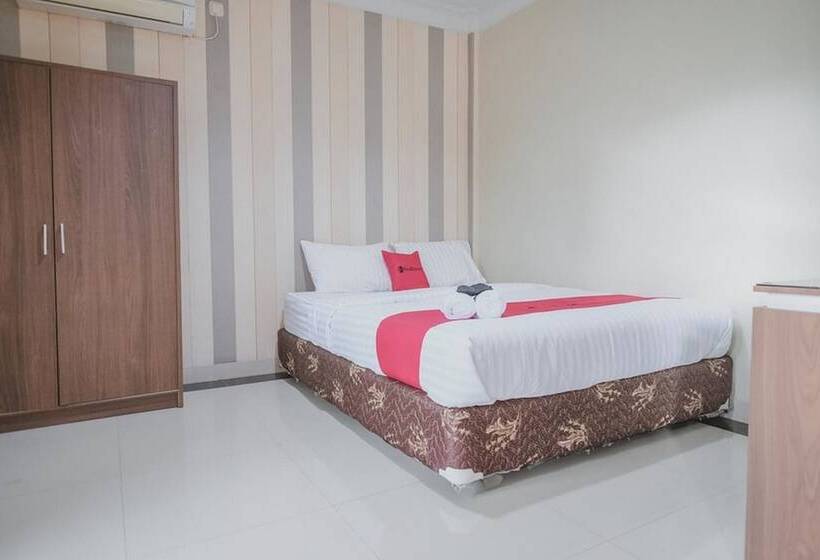 펜션 Reddoorz Syariah Near Jamtos Jambi 2