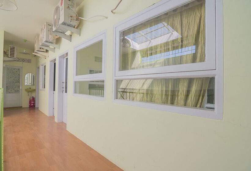 Пансион Reddoorz Syariah Near Museum Wisma Karya Subang