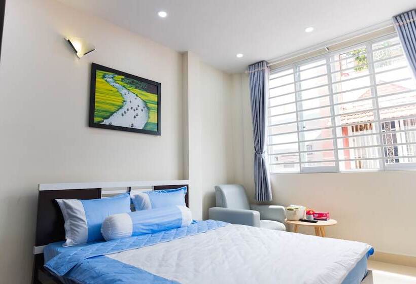 پانسیون Sunny's House