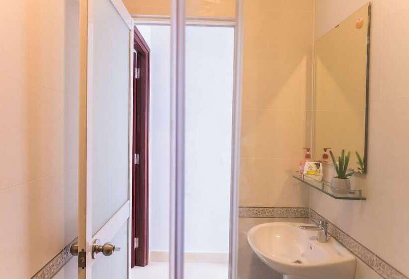 پانسیون Sunny's House