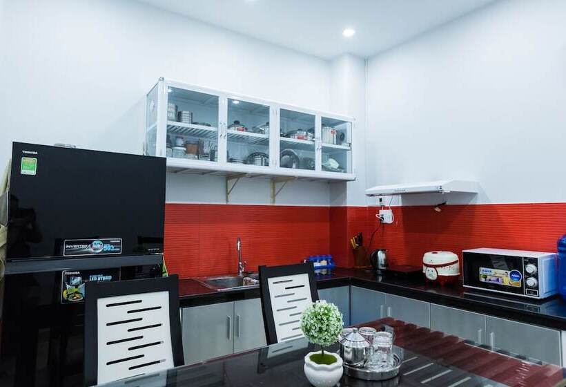 پانسیون Sunny's House