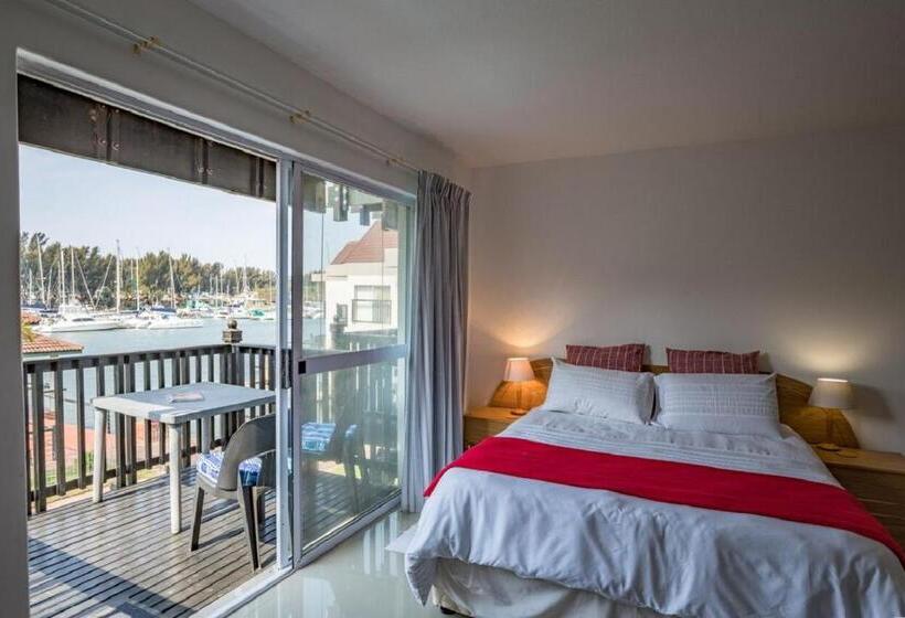 膳宿费 Wild Rocks