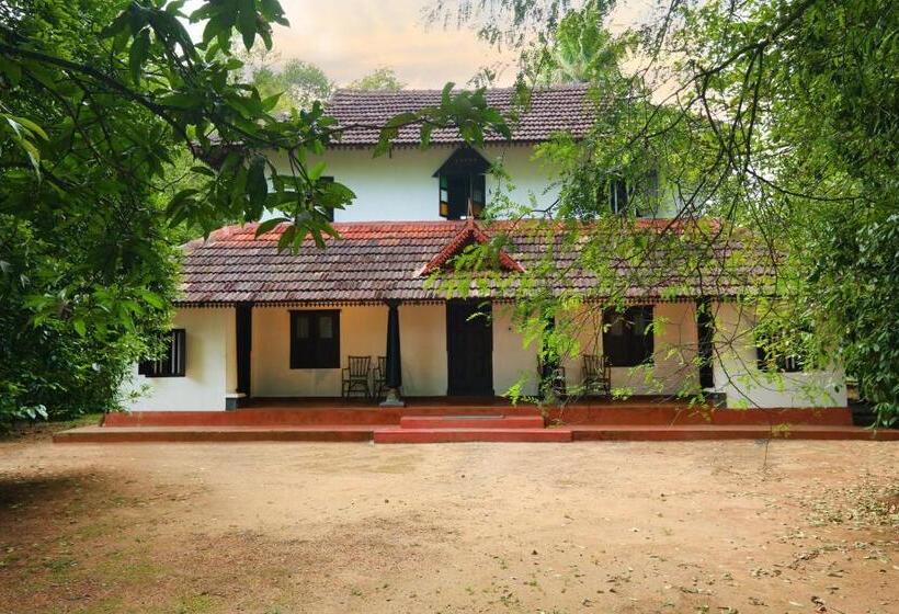 리조트 Once Upon The River, Aluva Near Cochin International Airport