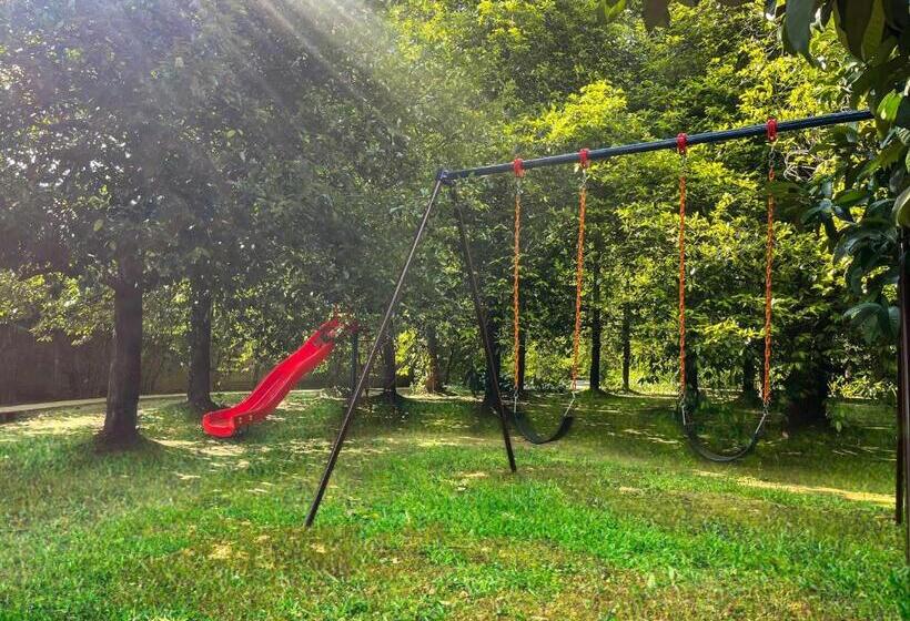 리조트 Once Upon The River, Aluva Near Cochin International Airport