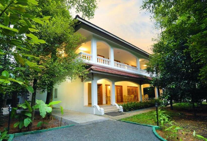 리조트 Once Upon The River, Aluva Near Cochin International Airport