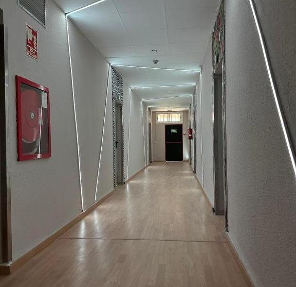 Aparthotel Montcada