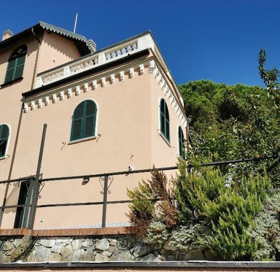 مبيت وإفطار Villa Rocca Leivi