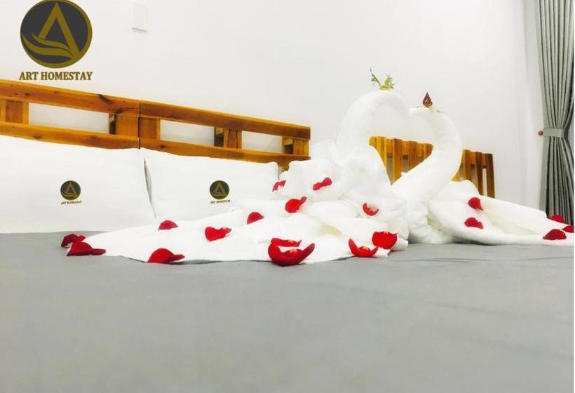 هتل Art Homestay  Hostel