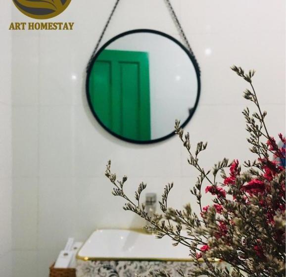 هتل Art Homestay  Hostel