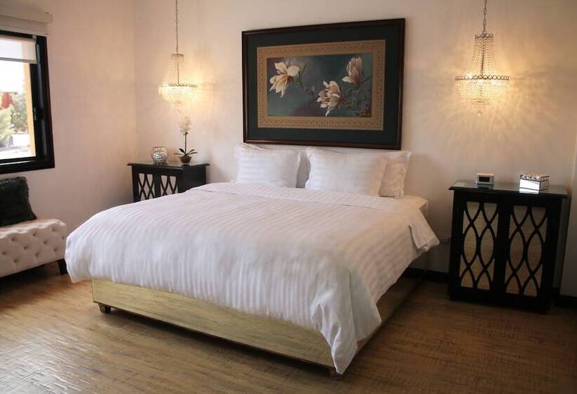 בית מלון כפרי Boutique Villa Toscana