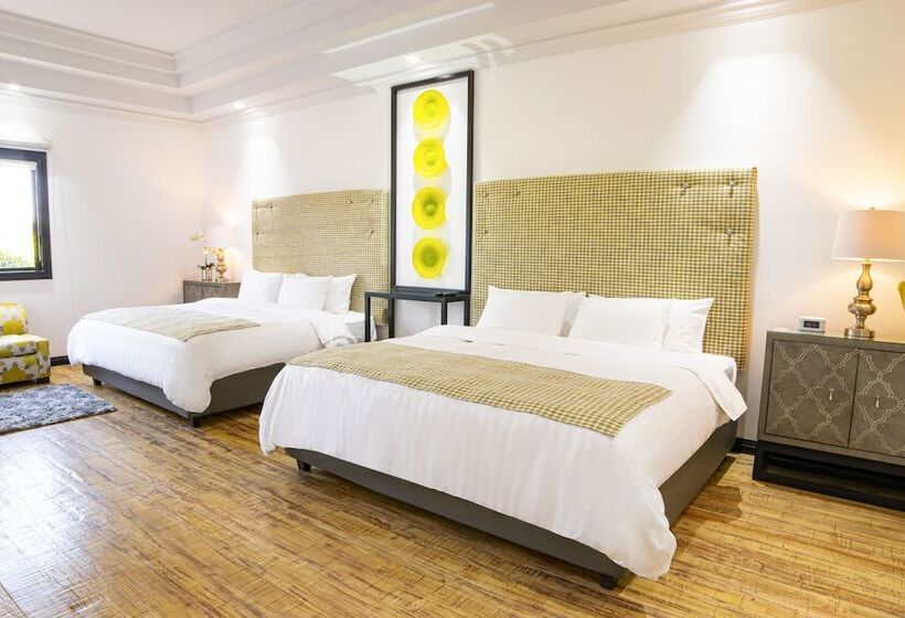 בית מלון כפרי Boutique Villa Toscana