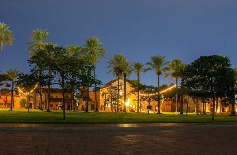 בית מלון כפרי Boutique Villa Toscana