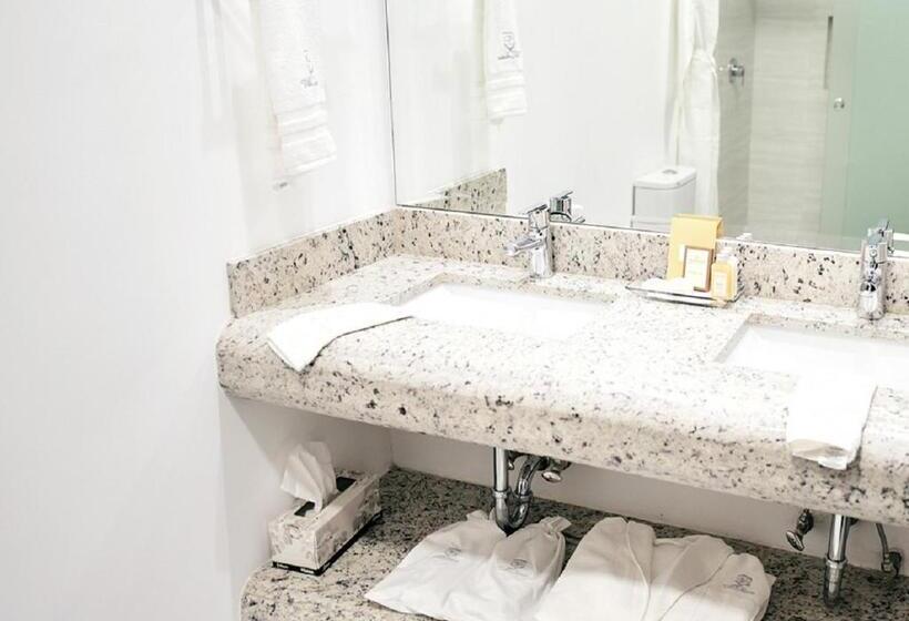 בית מלון כפרי Boutique Villa Toscana