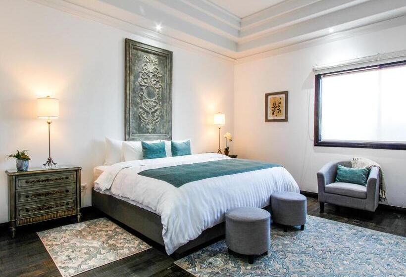 בית מלון כפרי Boutique Villa Toscana