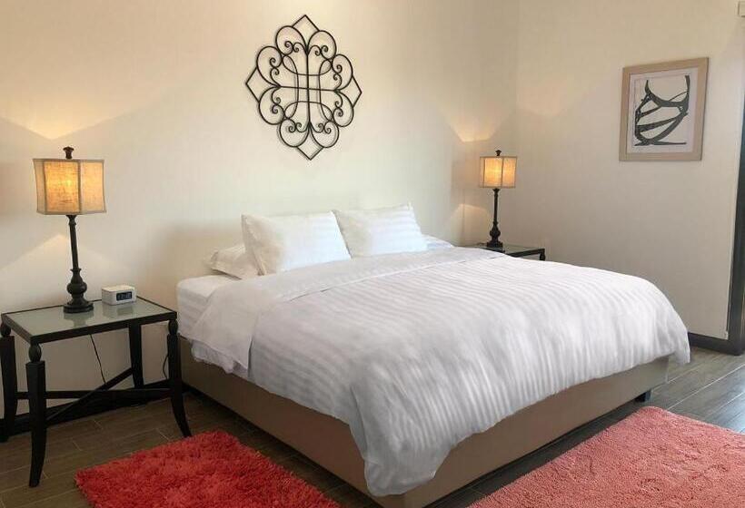 בית מלון כפרי Boutique Villa Toscana