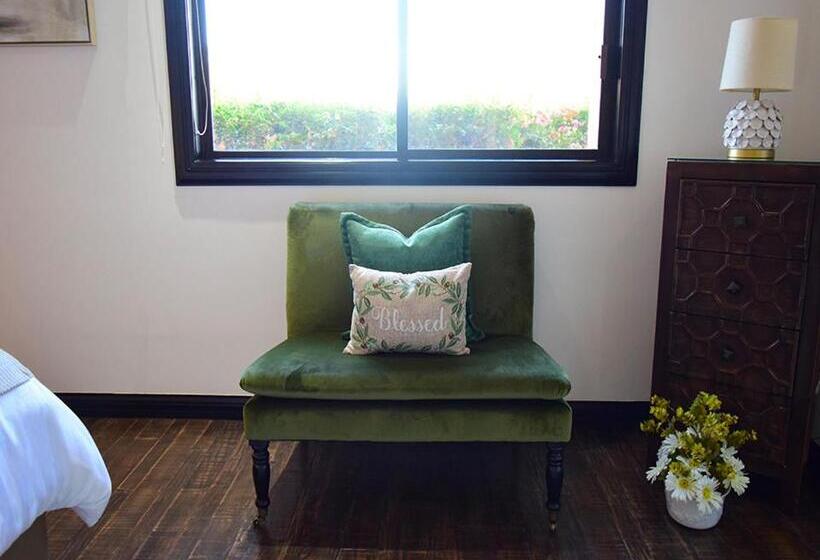 בית מלון כפרי Boutique Villa Toscana