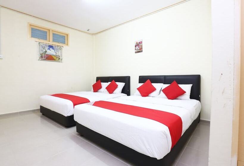 Отель O Pelangi Marang