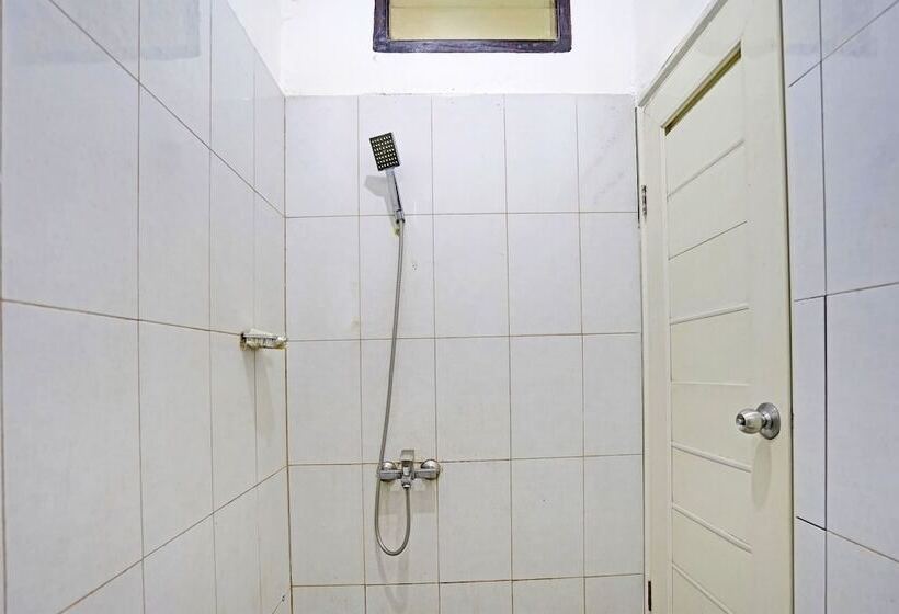 Отель Kerangga Homestay Syariah Redpartner