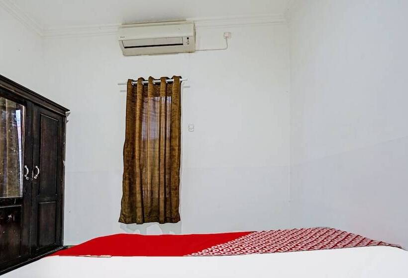 Отель Kerangga Homestay Syariah Redpartner