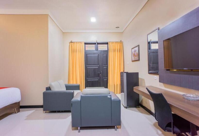 ホテル Oyo 1636 Wisma Kuta Karang